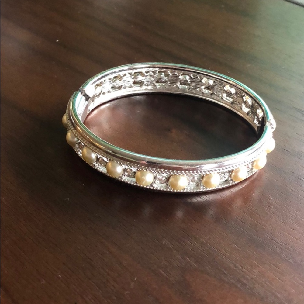 Pearl and Rhinestone Bracelet